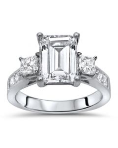 Unique Diamond Rings